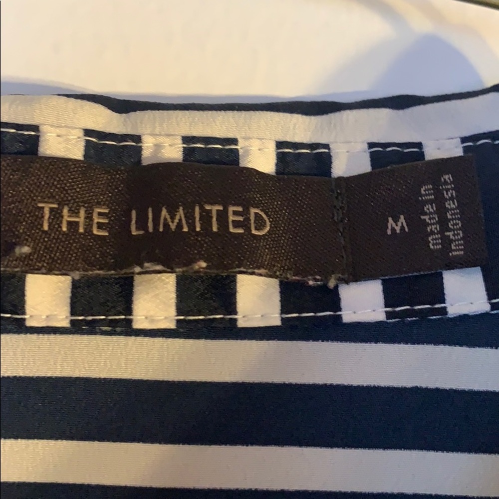 The Limited button down blouse - Picture 2 of 3